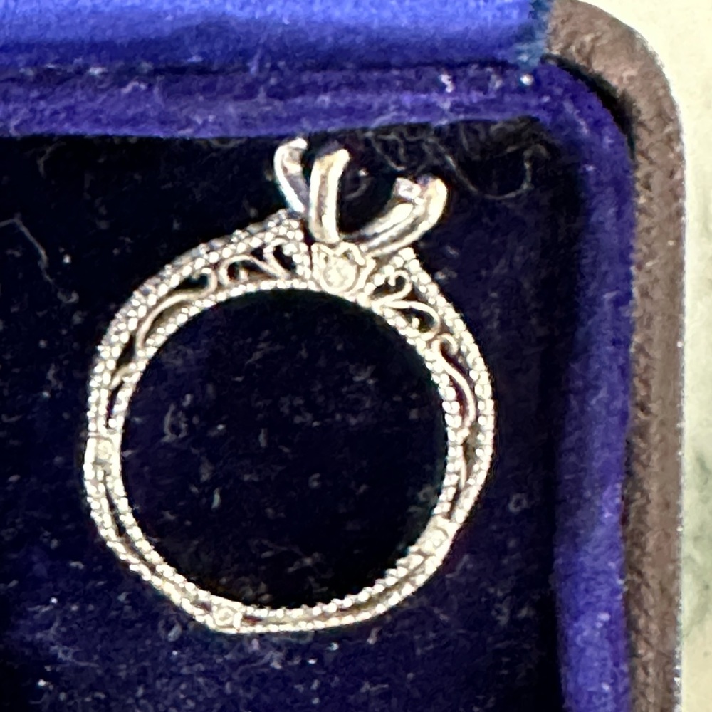 Veraggio Venetian Engagement Diamond Ring